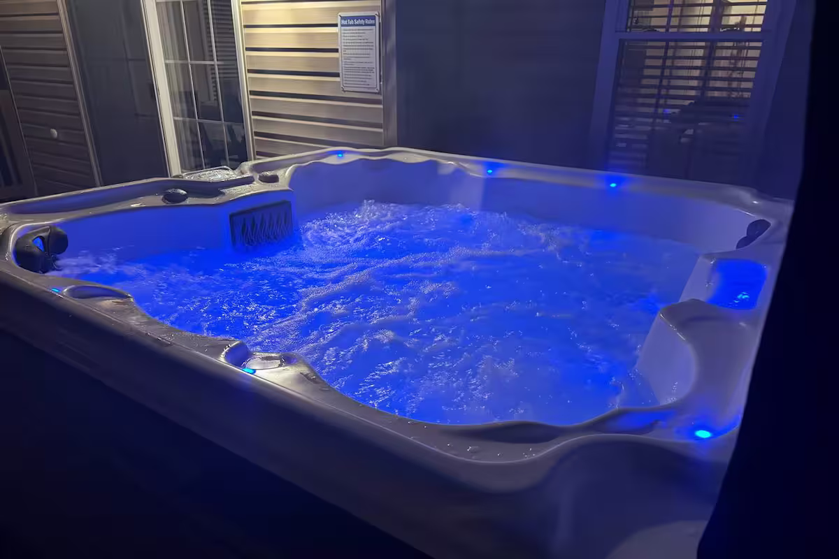 19e85882-b929-42ed-90a0-675f5019c4c1